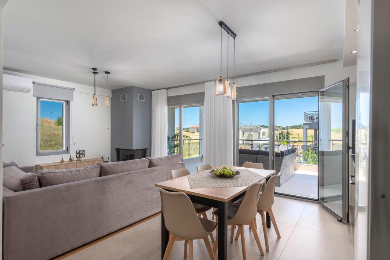Sea Wind Luxury Apartments With Pool Kassandra Halkidikι Néa Fókaia Εξωτερικό φωτογραφία