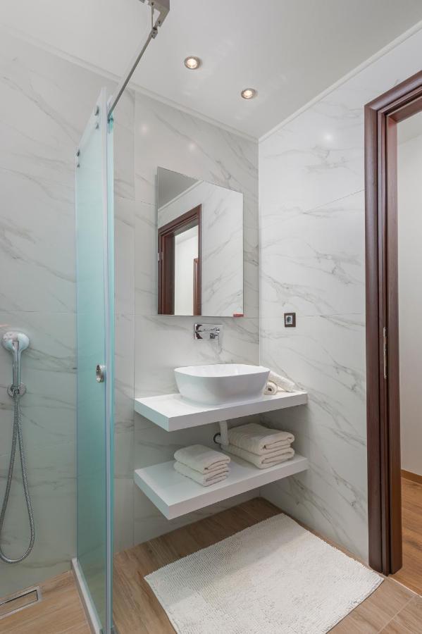 Sea Wind Luxury Apartments With Pool Kassandra Halkidikι Néa Fókaia Εξωτερικό φωτογραφία